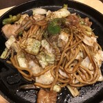 ミヤコジカン - ホルモン焼きそば