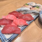 Sushi Sakaba Sashisu - マグロ三昧、ブルースリー