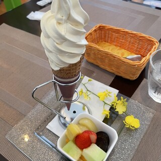 ヒロミ・スイーツカフェ_0