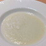 Restaurant Dix-neuf - ・スープ