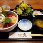 Izakaya Biggu - 海鮮丼③