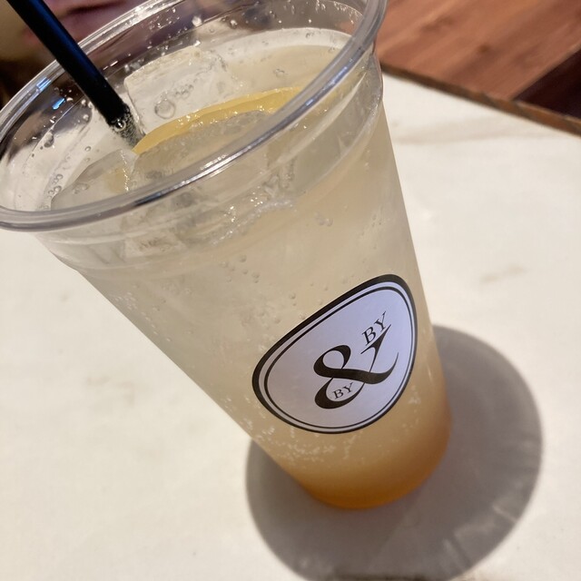 バイ アンド バイ （BY AND BY） - 松陰神社前/カフェ | 食べログ 