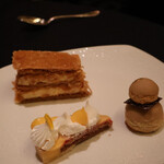 ガストロノミー ジョエル・ロブション - 