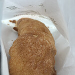 塩パン屋 パン・メゾン - メロンパンは外のサクサククッキー生地が好き