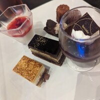 リュクス ダイニング ハプナ - 