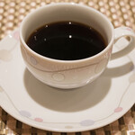 ブラッセリートモ - ランチコース 4510円 のコーヒー