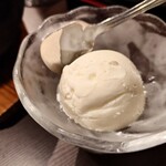 炭火焼肉 清山匠 - 二世古ブルーチーズ