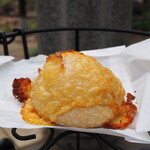 oval - エメンタールとチェダー