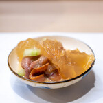 うを徳 - 2024.5 酢味噌和え（閖上産赤貝、青森産天然ホヤ、加賀太きゅうり、土佐酢ジュレ）