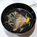 うを徳 - 2024.5 愛媛八幡浜産マナガツオと秋田白神山地産蓴菜のお椀