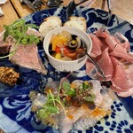 GRINHOUSE Daily dining - とにかく、映える。味のバランスもいいが、魚は臭いがきになった。