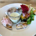 リトルネスト - サラダ仕立ての前菜