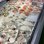 糸満漁業協同組合 お魚センター - 