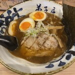 Teshikaga Ramen - 魚介しぼり醤油ラーメン（980円）