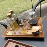 工房レストラン wakuden モーリ - 調味料も珍しいものばかり