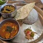 マロロガ バワン - 