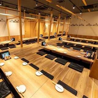 【フロア貸切～100名様】大宴会場有り、プロジェクター、マイク無料貸し出しが可能
