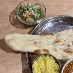 インドレストラン ガンジス 茨木イオンモール店 - カレーもナンも美味しかった