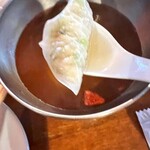 三代目安兵衛 - 水餃子の食べ方