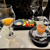 HIKARI - 