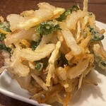 手打ちうどん　 いしづか - 野菜三点盛り（茗荷、アスパラ、かき揚げ／税込660円）