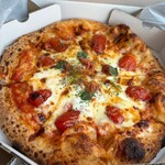 天然酵母熟成 ルスツ ピザドゥ - 