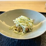 ひがしやま 司 - ◆毛蟹(北海道)、新じゃがハリハリ　木の芽風味のナムル