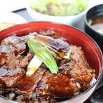 炭火焼肉一升びん - 