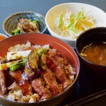 炭火焼肉一升びん - 