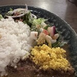 Curry bar nidomi - 