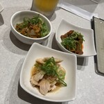 Sendoro Nagoya - 台湾やっこ、鶏ぽん酢、どて煮