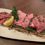 Yakiniku Hompo Nagomiya - タン3種盛