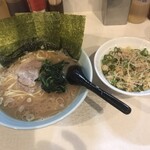 ラーメン 府中家 - 