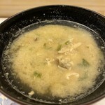 鮨処 凜 - 渡り蟹味噌汁