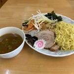 らーめんスーパー中華大陸 - つけ麺￥900