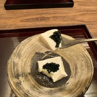 下鴨茶寮 東のはなれ - 嶺岡豆腐、キャビア、スプーン上げ