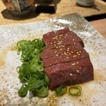 精肉卸問屋直営焼肉店 牛次郎 - 