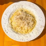 BURRATA - ペコリーノ