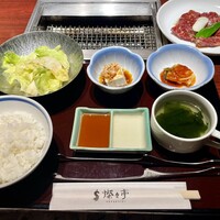 叙々苑 燦々亭 池袋南口ビックリガード店 - 