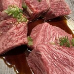炭火焼肉 にく式 - カイノミ・ハラミ・上カルビ