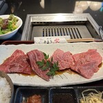 Yakiniku Tamakiya - 