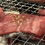 炭火焼肉 にく式 - う〜‼️熱っ‼️