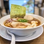 らぁ麺 ひよこ - 味玉  熟成醤油らぁ麺