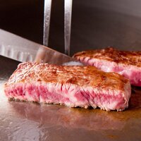 ステーキランチ　国産牛ステーキなど全7品