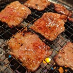 焼肉酒宴くいだおれはなれ家 - 