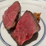 両忘 - 美味。なんだか説明は忘れました(笑)もはや写真で分かる世界。右奥で合わせてるの「味噌」です！すごいですねー