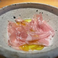 両忘 - 生ハムの冷製スープ。これが前半に胃袋を完全に掴む