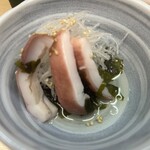 季節料理 魚竹 - 突き出しのタコ酢。
