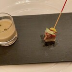 小笠原伯爵邸 - アーティチョークのスープとコンフィ　鰯とギンディージャのピンチョス