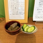 食堂 ムラッチョ - 本日の小鉢とお新香